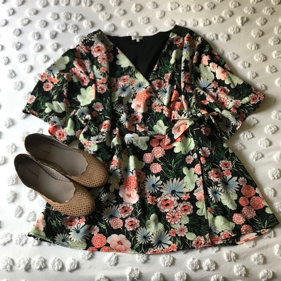 Kiyonna Tops - Wrap Floral Print Blouse
